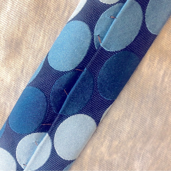 !!! FREE ADD ON !!! BCBG Attitude silk tie hand sewn blue with dots - Picture 8 of 8